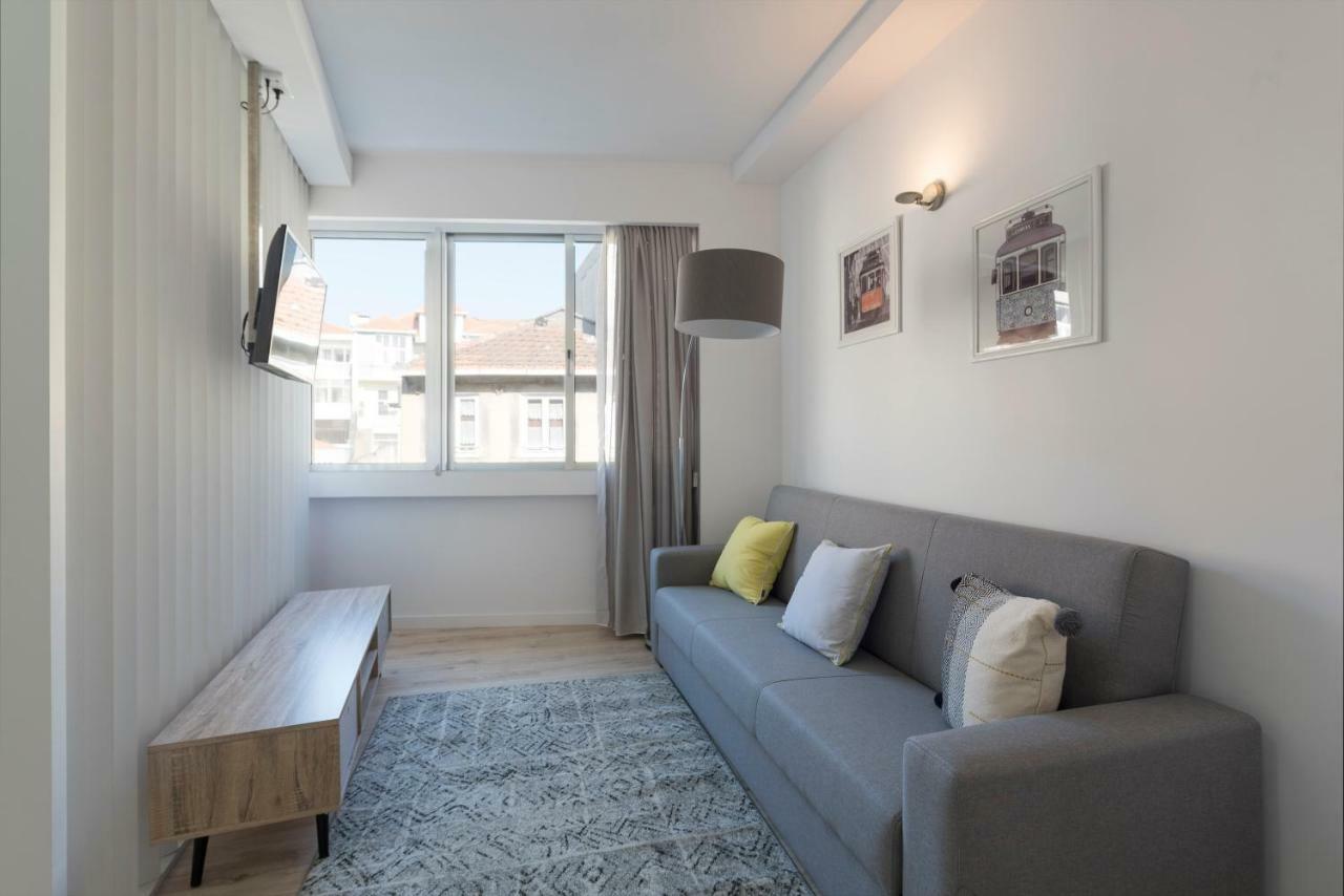 Lovelystay - Modern Flat In Alegria Porto Luaran gambar